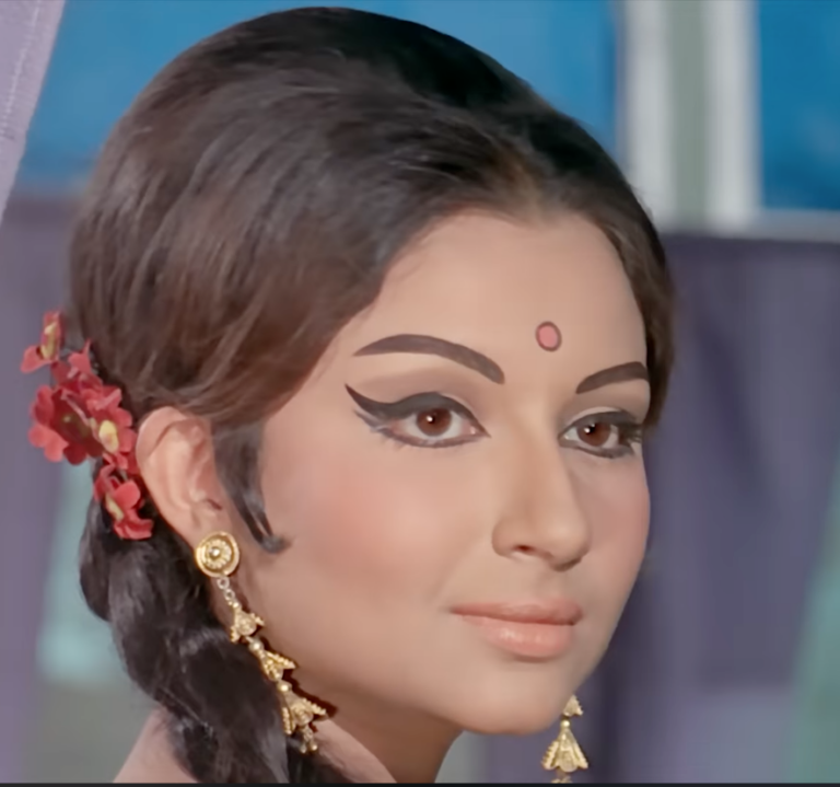 Mere Sapnon ki rani kab aayegi tu